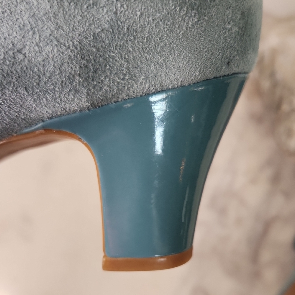 Hotter Suede & Patent Leather Teal Color T-Strap Heels Sz11 (Unisex) - Picture 7 of 10